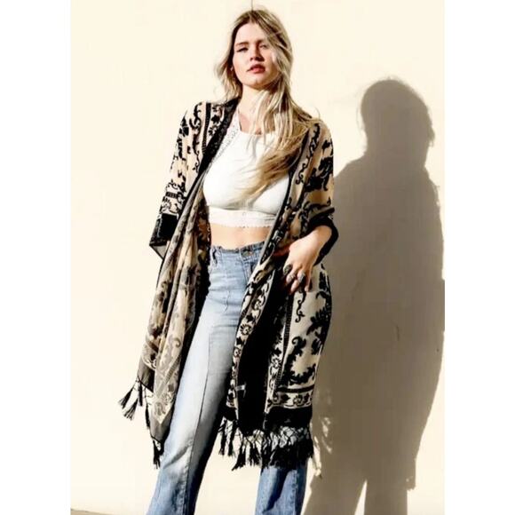 Free People Nightbird Kimono in Black Combo One Size - Picture 6 of 8